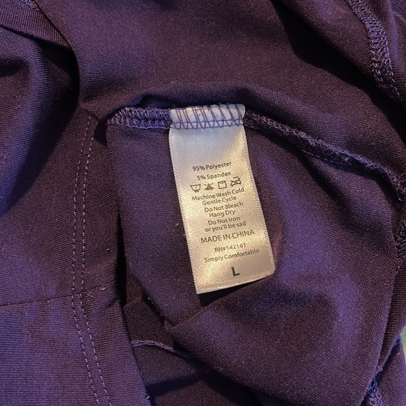 LulaRoe Randy top - Picture 3 of 3